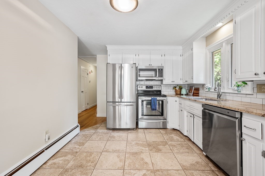 55 Hartness Road Sutton, MA 01590 - Photo 13 of 42