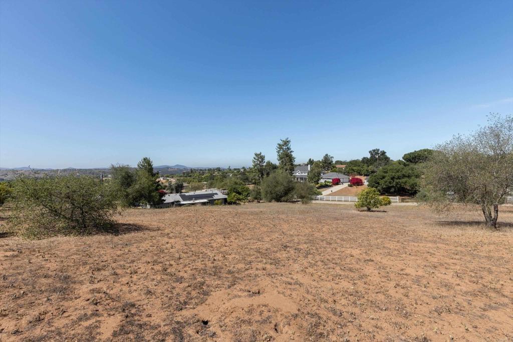 13734 West Oak Glen Road Valley Center, CA 92082 - Photo 38 of 41