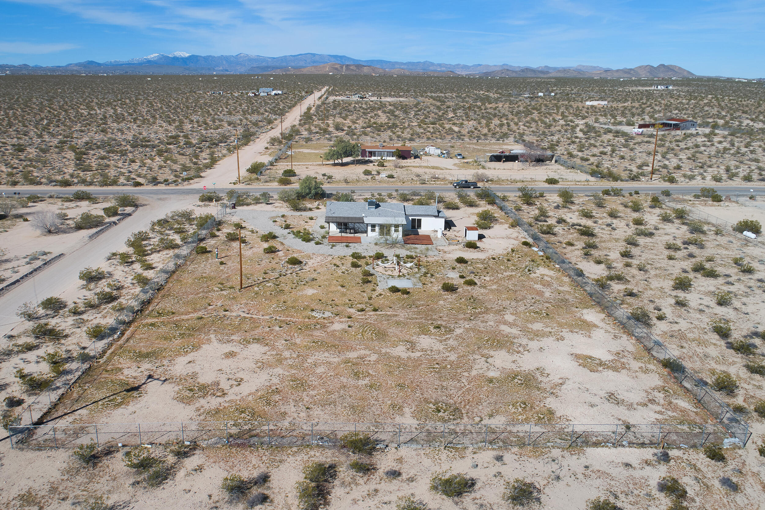 2071 Border Avenue Joshua Tree, CA 92252 - Photo 3 of 50 a view of lake and mountain
