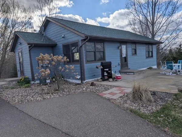 $399,900 | 476 50th Street, Clear Lake, WI 54005