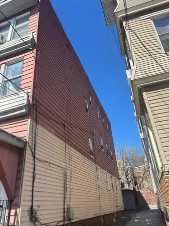 $728,000 | 419 Jelliff Avenue, Newark, NJ 07112