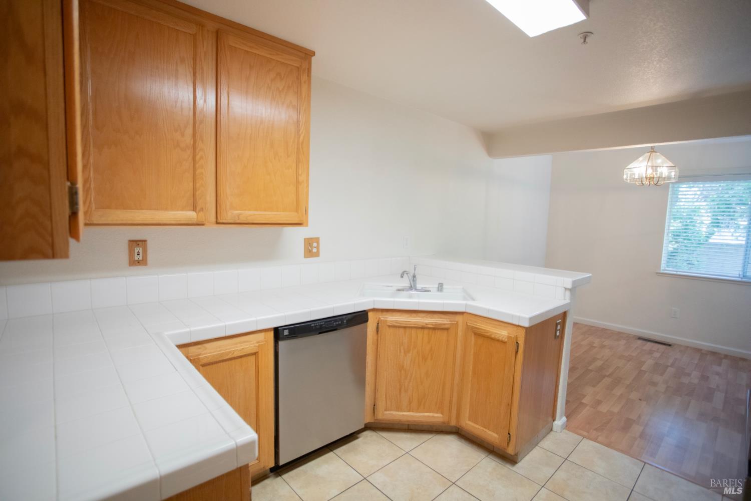 1549 Monarch Place Rohnert Park, CA 94928 - Photo 12 of 31