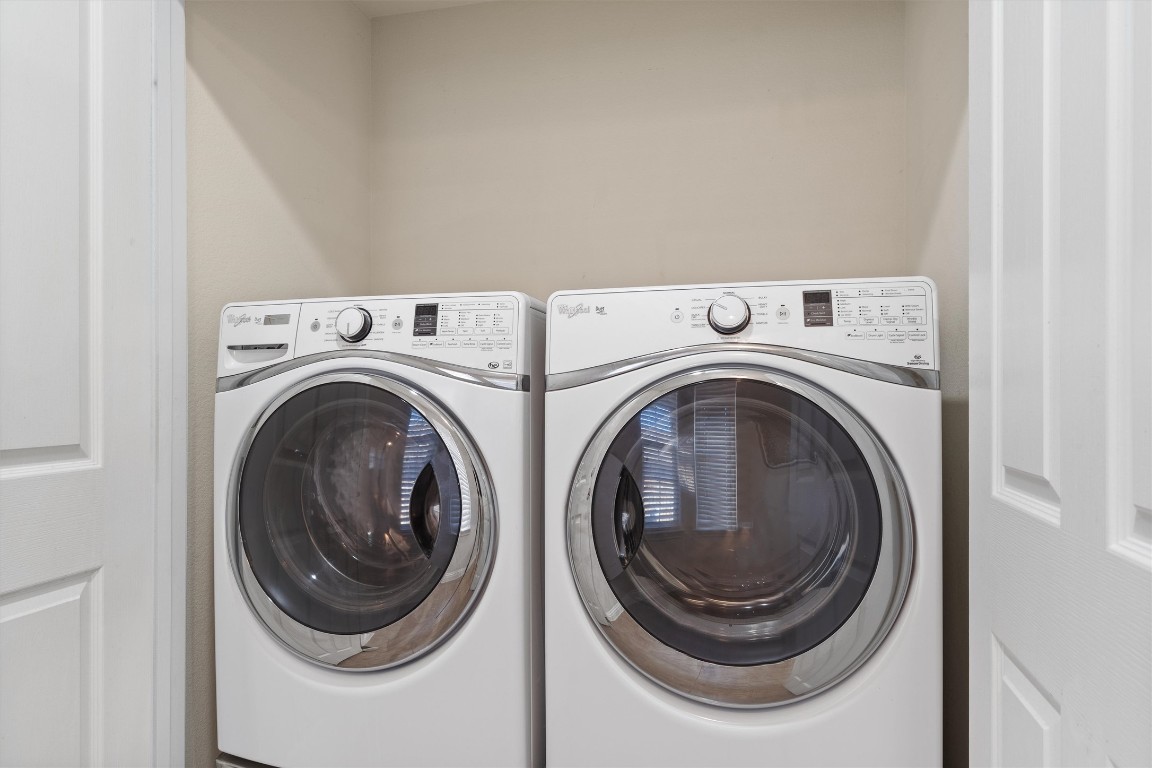 307 Kickapoo Creek Lane Georgetown, TX 78633 - Photo 14 of 30