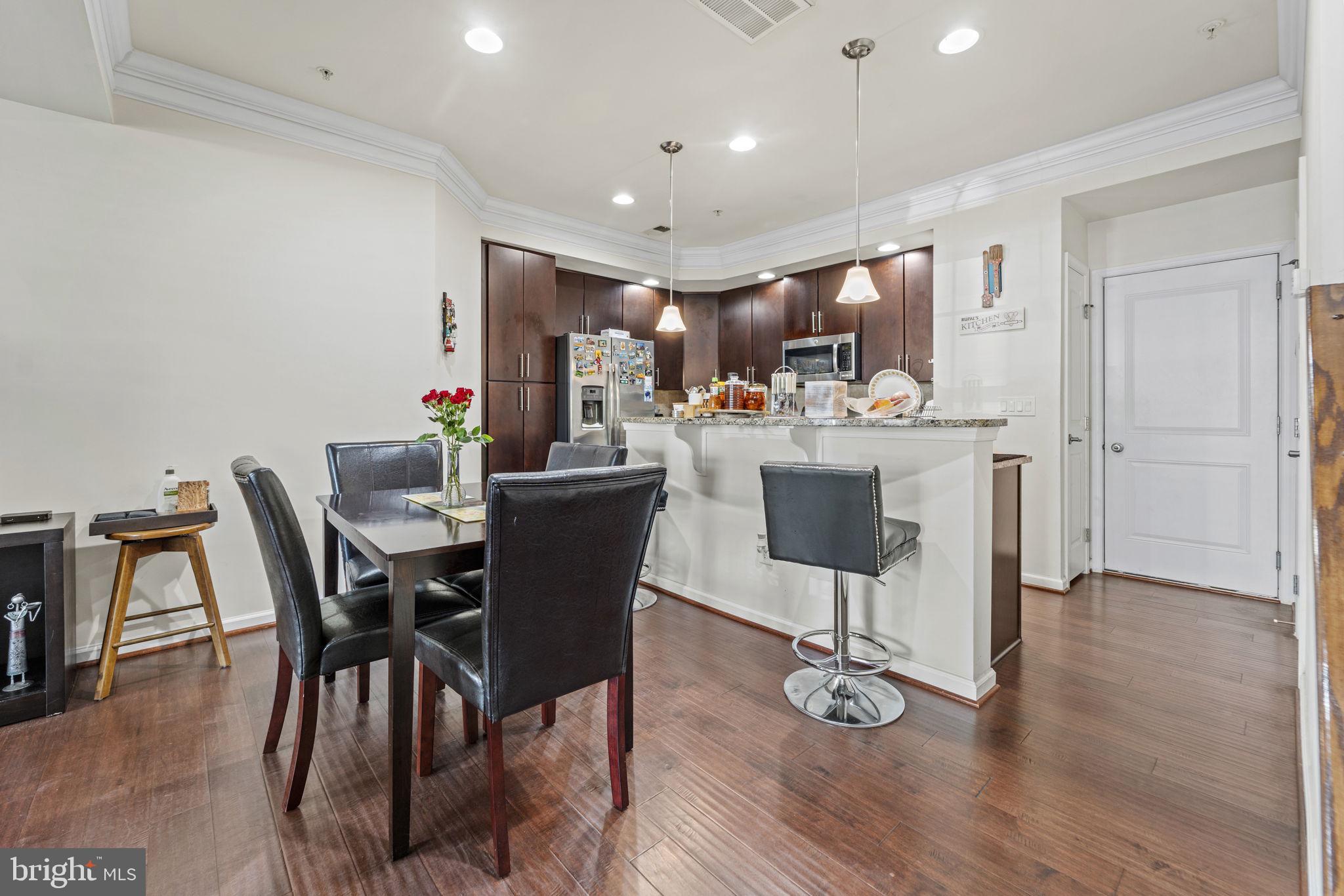 42115 Piebald Square Aldie, VA 20105 - Photo 13 of 36