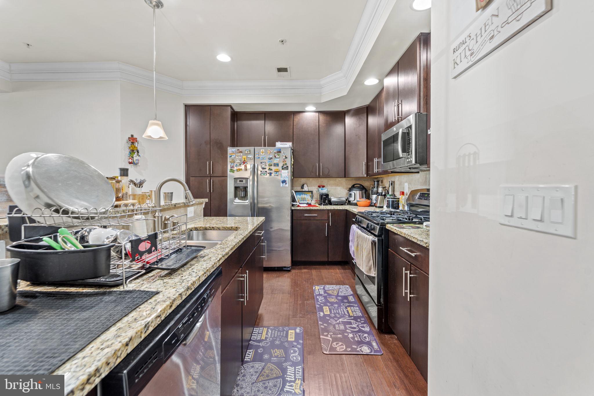 42115 Piebald Square Aldie, VA 20105 - Photo 15 of 36