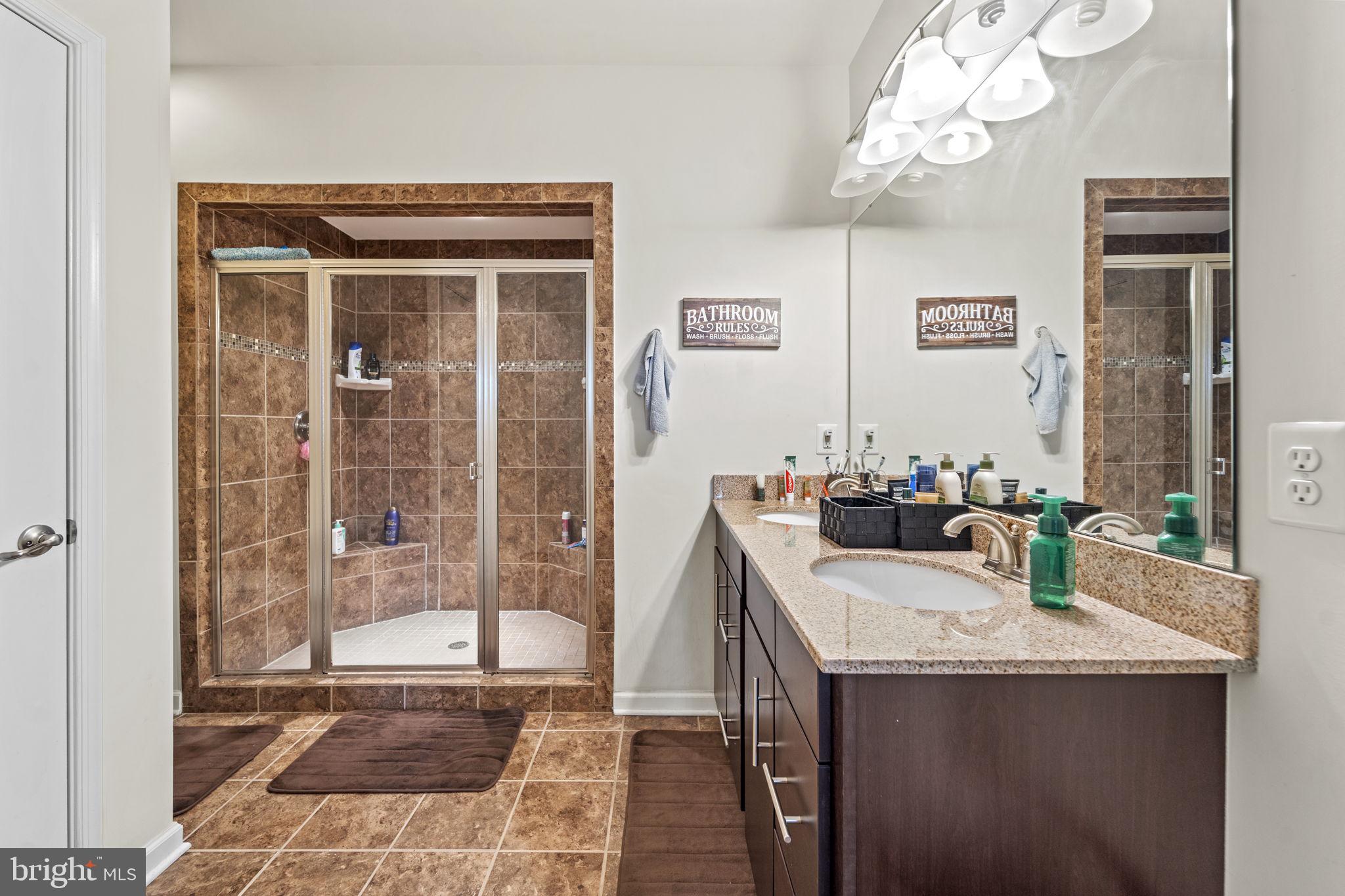 42115 Piebald Square Aldie, VA 20105 - Photo 23 of 36