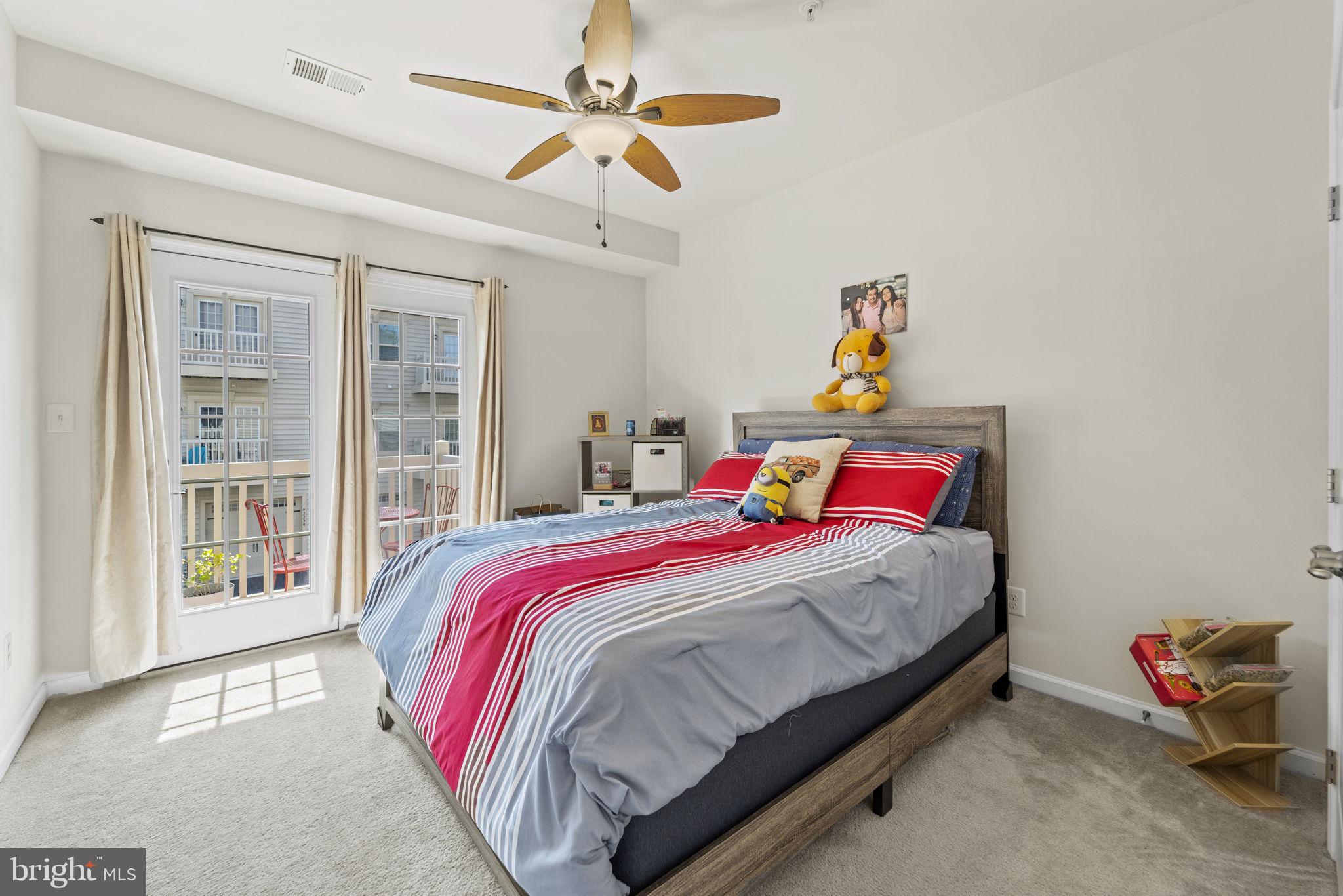 42115 Piebald Square Aldie, VA 20105 - Photo 27 of 36