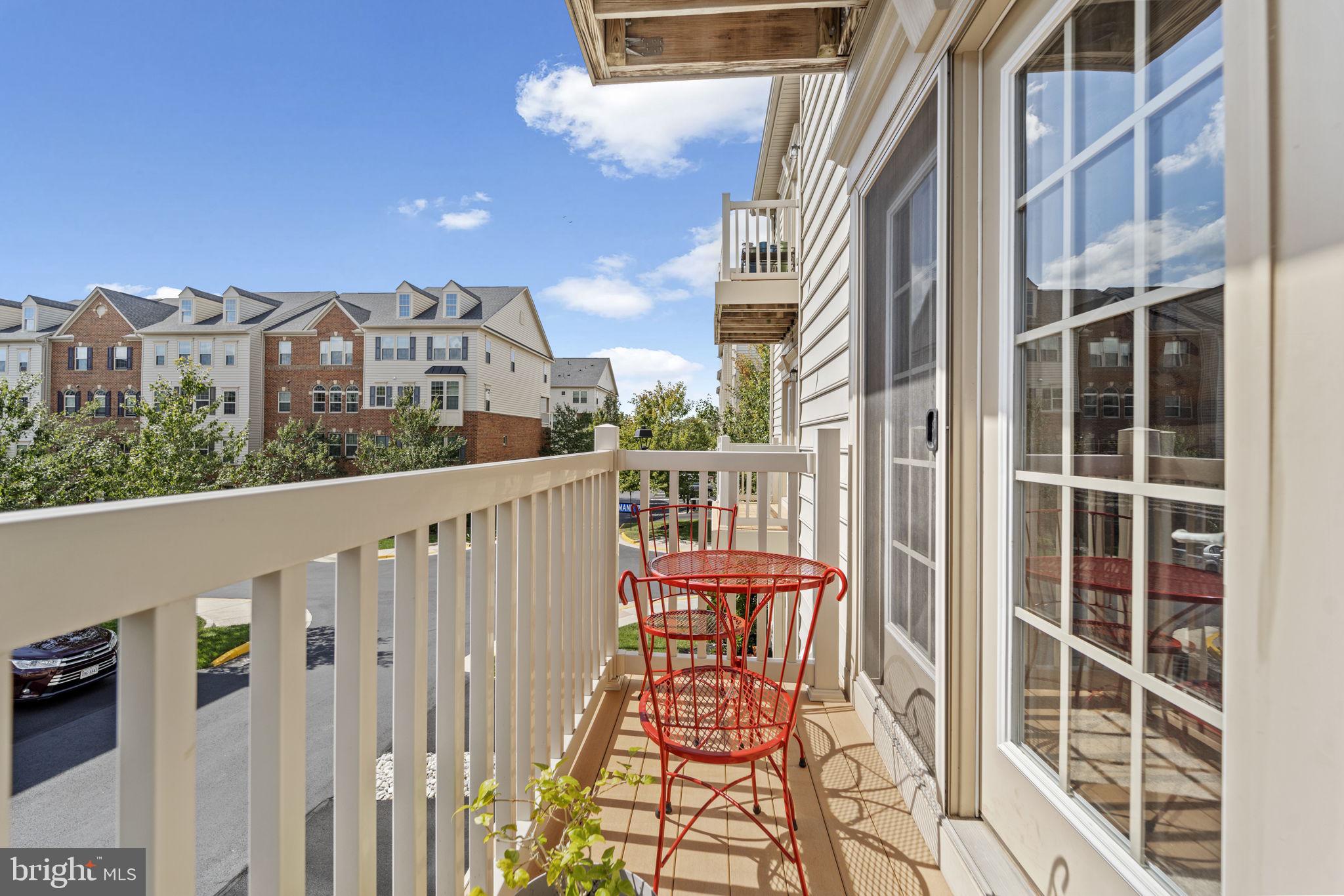 42115 Piebald Square Aldie, VA 20105 - Photo 33 of 36