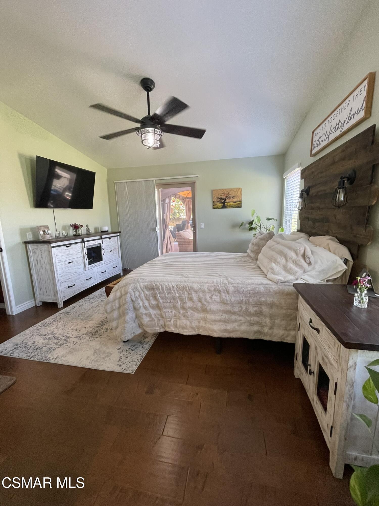 13677 Gunsmoke Road Moorpark, CA 93021 - Photo 15 of 24 17