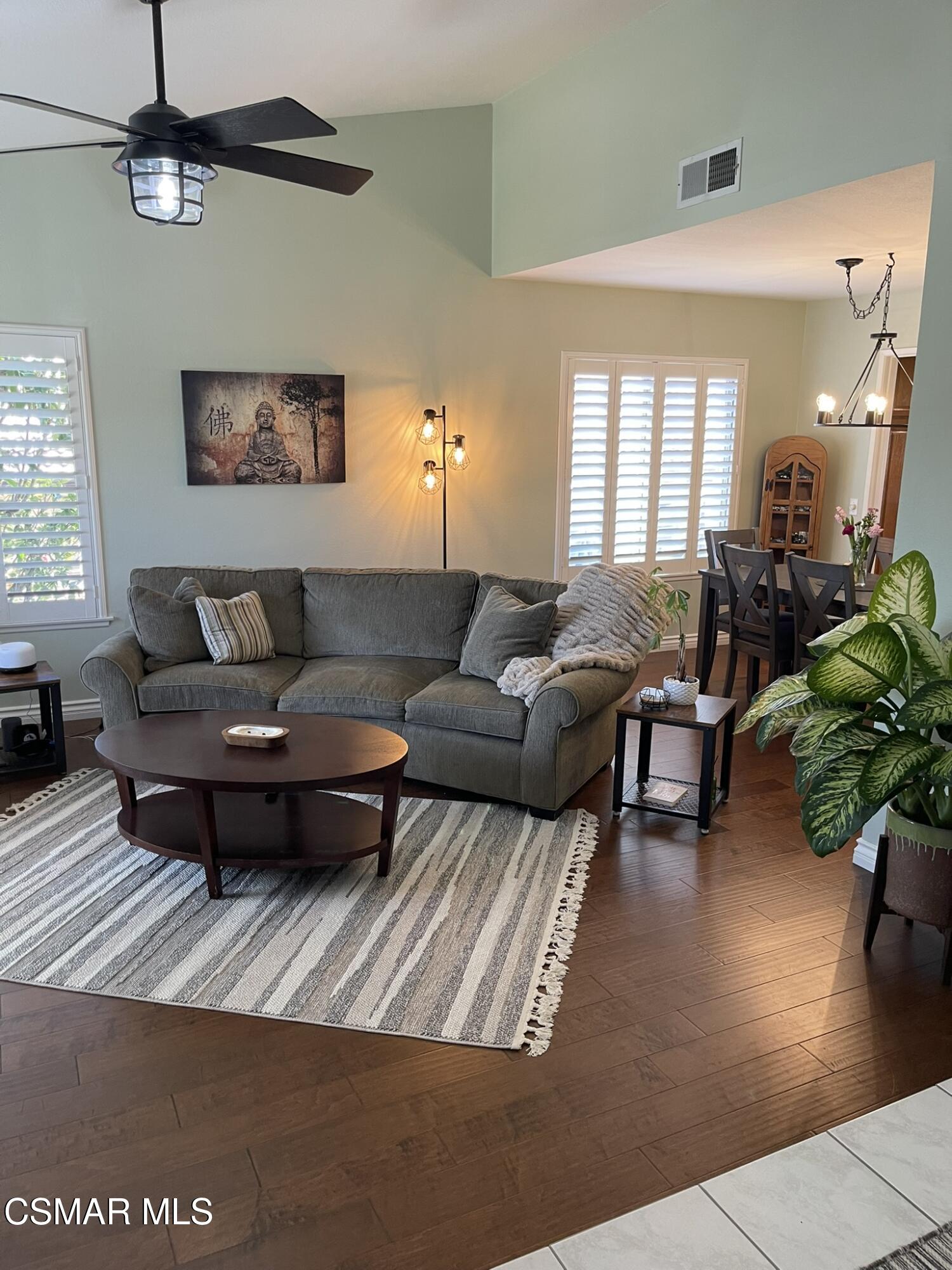 13677 Gunsmoke Road Moorpark, CA 93021 - Photo 4 of 24 4