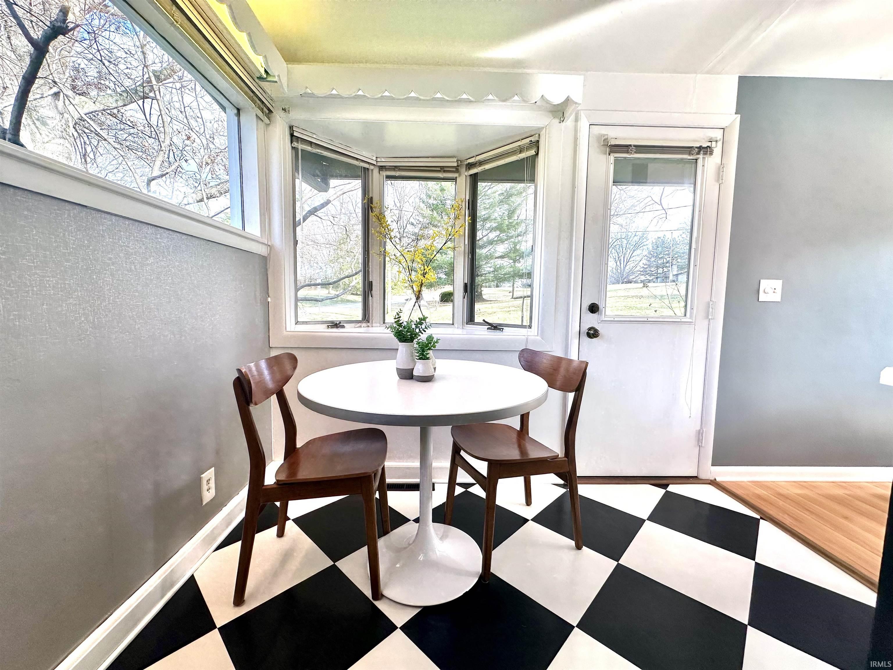 701 Applewood Road Huntingburg, IN 47542 - Photo 11 of 29