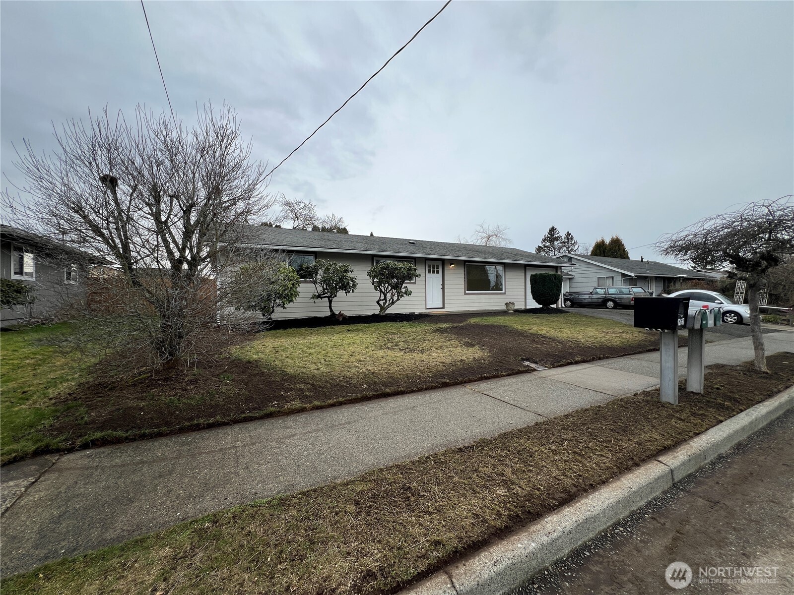 12685 Southeast 168th Street Renton, WA 98058 - Photo 3 of 25 Gallery Image 3