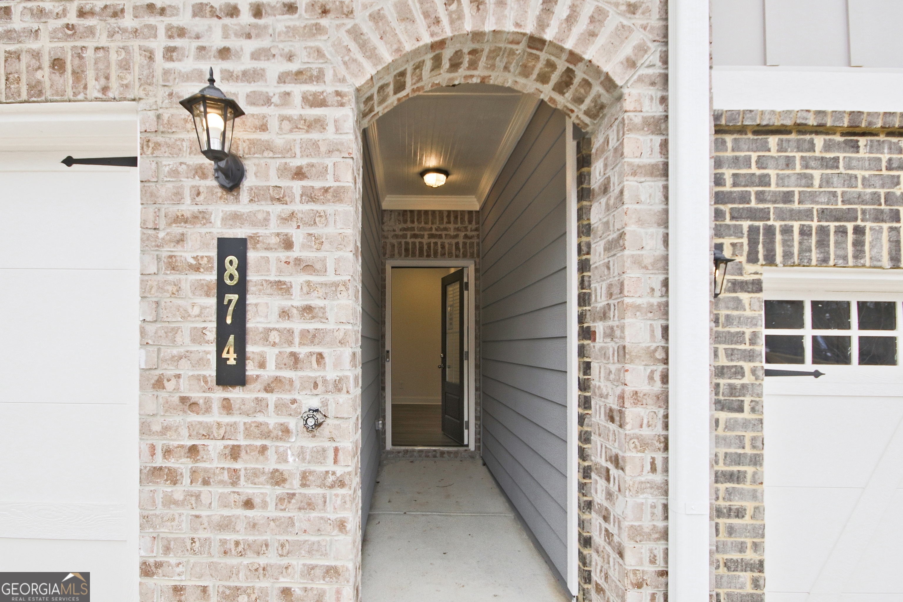 897 Counterpoint Drive Decatur, GA 30032 - Photo 3 of 35 Gallery Image 3