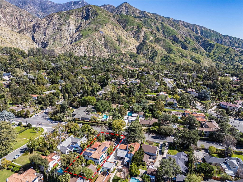 2393 Allen Avenue Altadena, CA 91001 - Photo 6 of 41 a view of a city