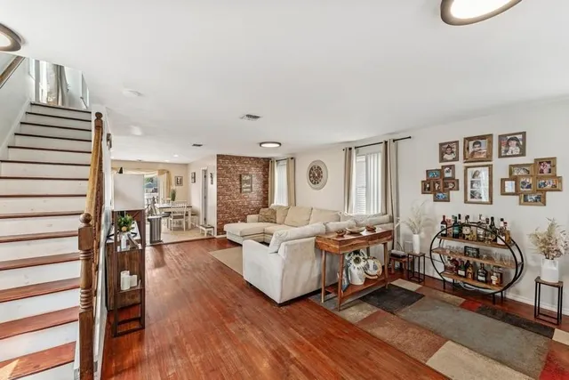 $729,000 | 76 Oakley Avenue, Elmont, NY 11003