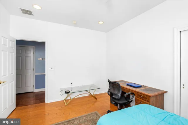 $474,900 | 14 Hummingbird Drive, Hamilton, NJ 08690