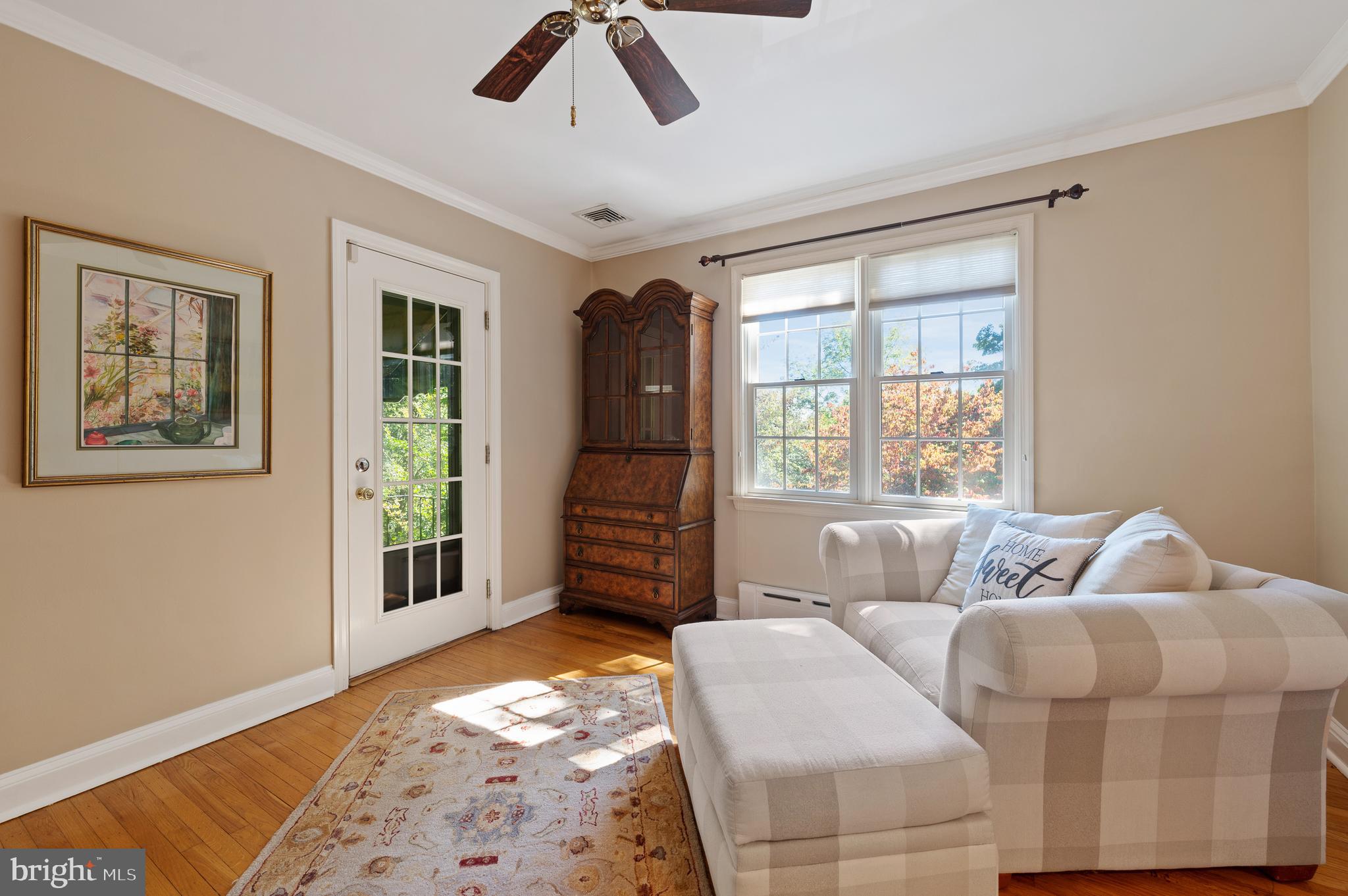 634 West Rose Tree Road Media, PA 19063 - Photo 6 of 24 Living Room