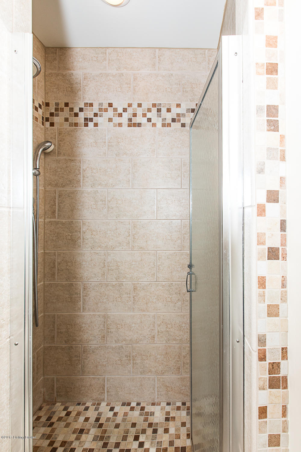 4105 Roxbury Road Louisville, KY 40218 - Photo 42 of 57 Master shower