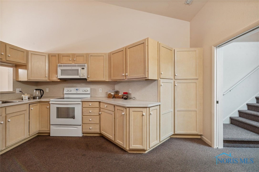701 Burr Road, Unit 34 Wauseon, OH 43567 - Photo 13 of 39 Gallery Image 13