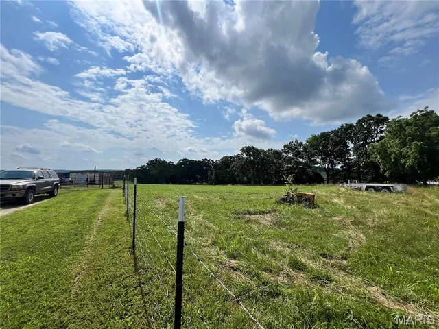 $295,000 | 18549 State Road, Richland, MO 65556