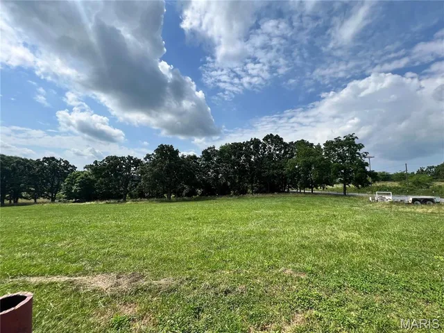 $295,000 | 18549 State Road, Richland, MO 65556