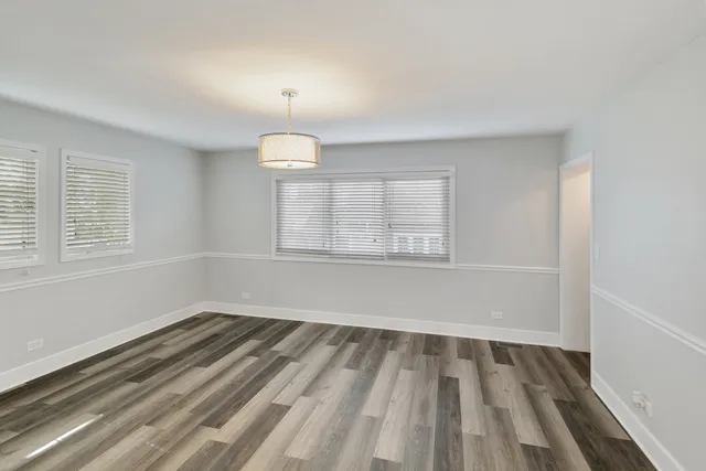 $484,700 | 9412 South Homan Avenue, Evergreen Park, IL 60805