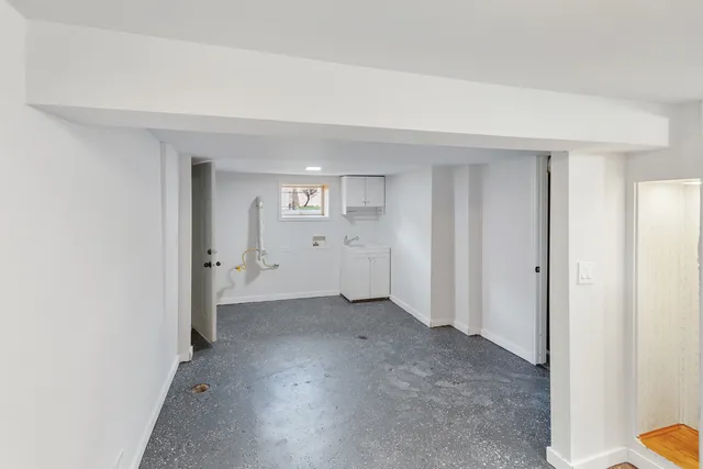 $484,700 | 9412 South Homan Avenue, Evergreen Park, IL 60805