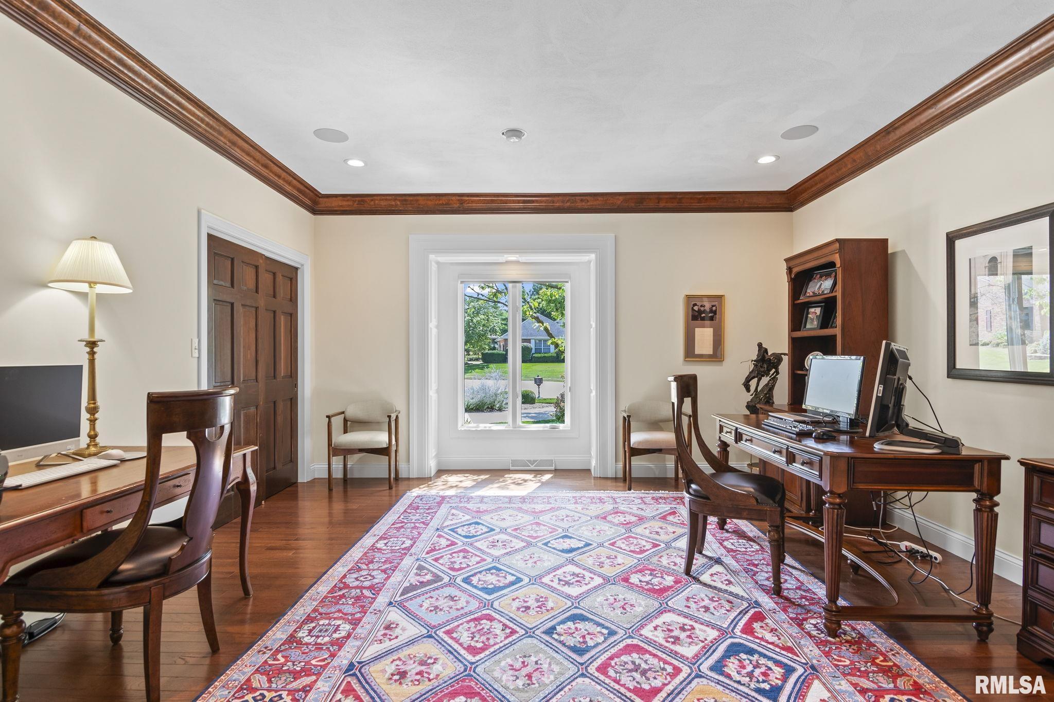 1908 Oak Creek Road Springfield, IL 62704 - Photo 17 of 76
