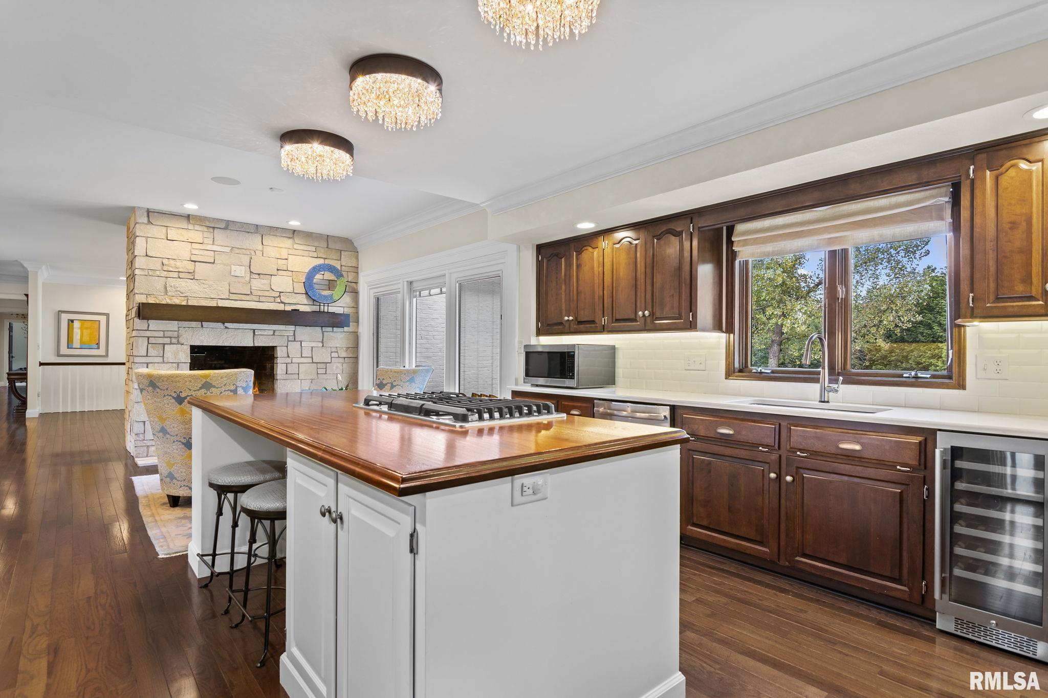1908 Oak Creek Road Springfield, IL 62704 - Photo 24 of 76