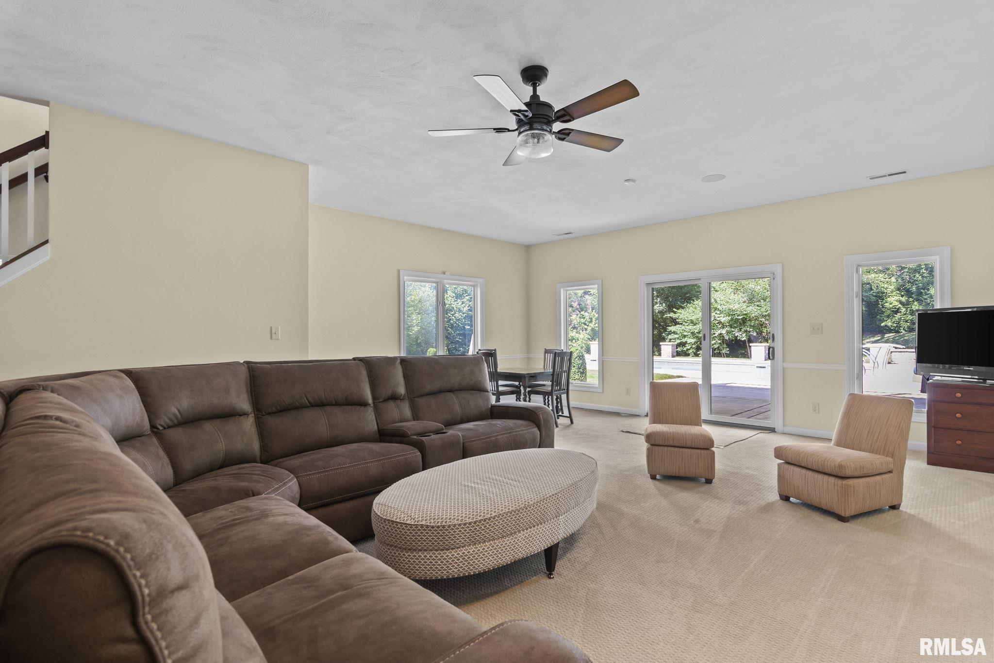 1908 Oak Creek Road Springfield, IL 62704 - Photo 50 of 76