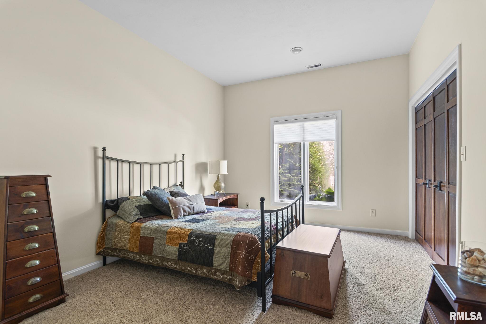 1908 Oak Creek Road Springfield, IL 62704 - Photo 57 of 76
