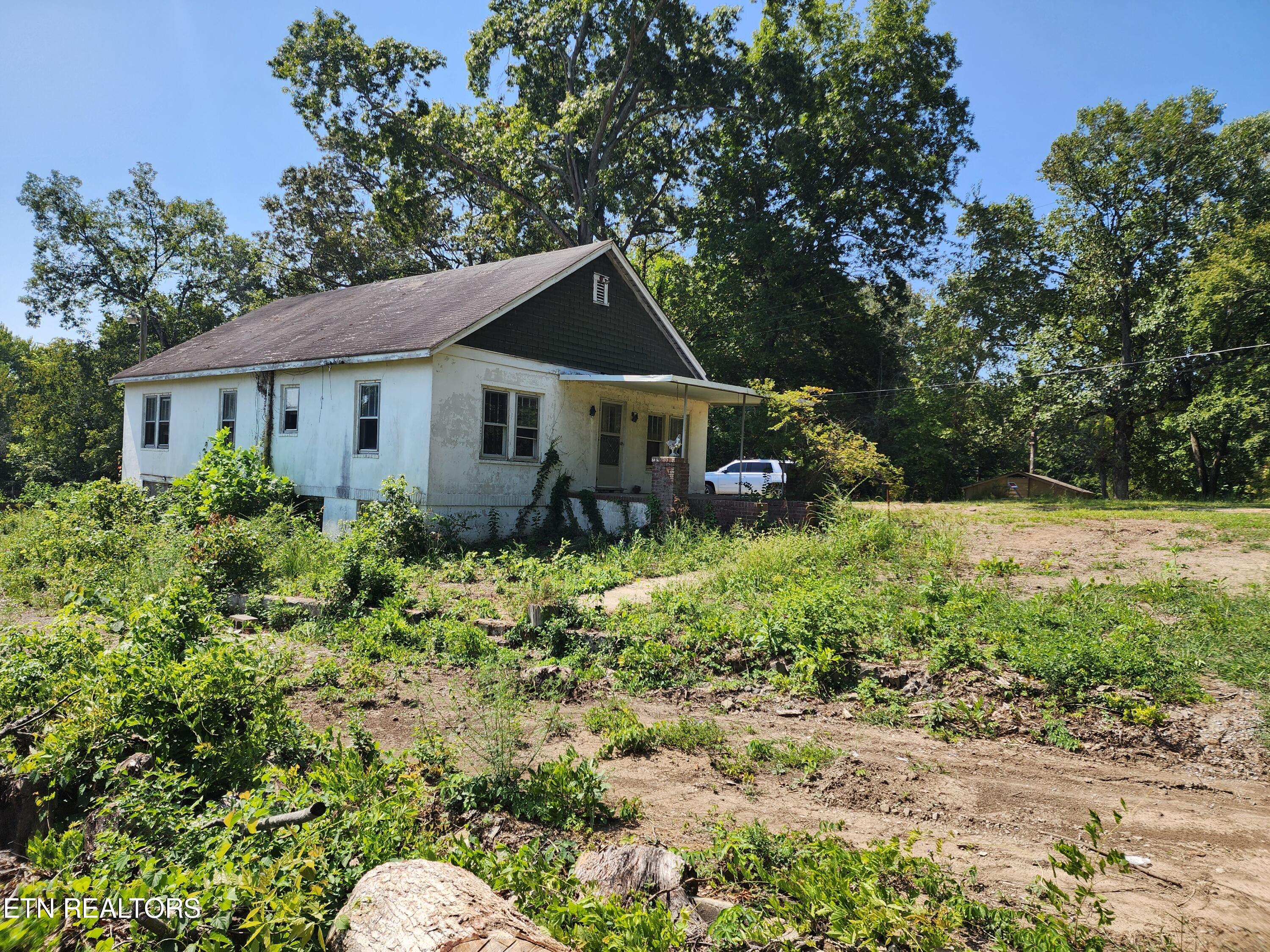 5732 Ball Road Knoxville, TN 37931 - Photo 3 of 8 20240827_120758
