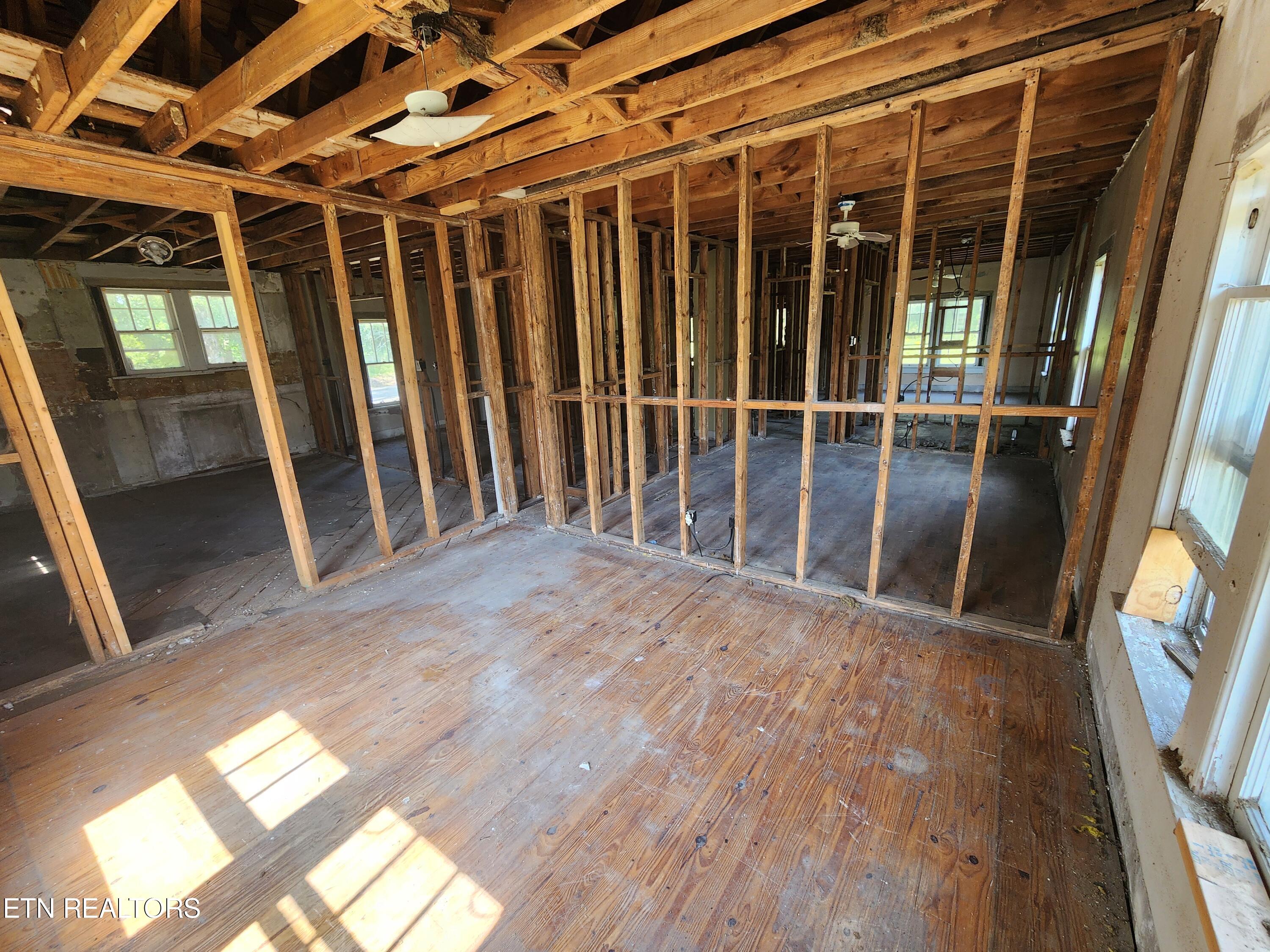 5732 Ball Road Knoxville, TN 37931 - Photo 7 of 8 20240827_121547