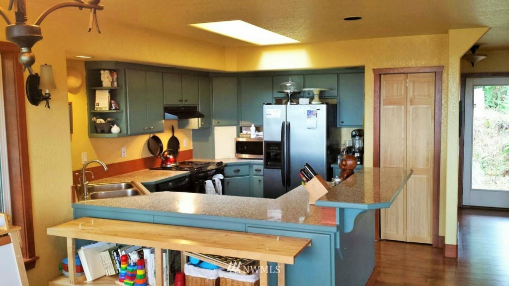5276 Old Mill Road Port Angeles, WA 98362 - Photo 10 of 17 Gallery Image 10