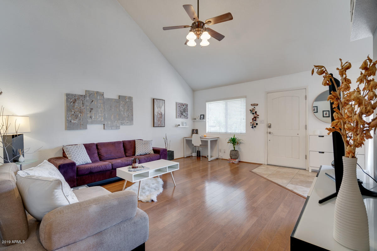3807 North 30th Street, Unit 4 Phoenix, AZ 85016 - Photo 12 of 44 3807n30th-26