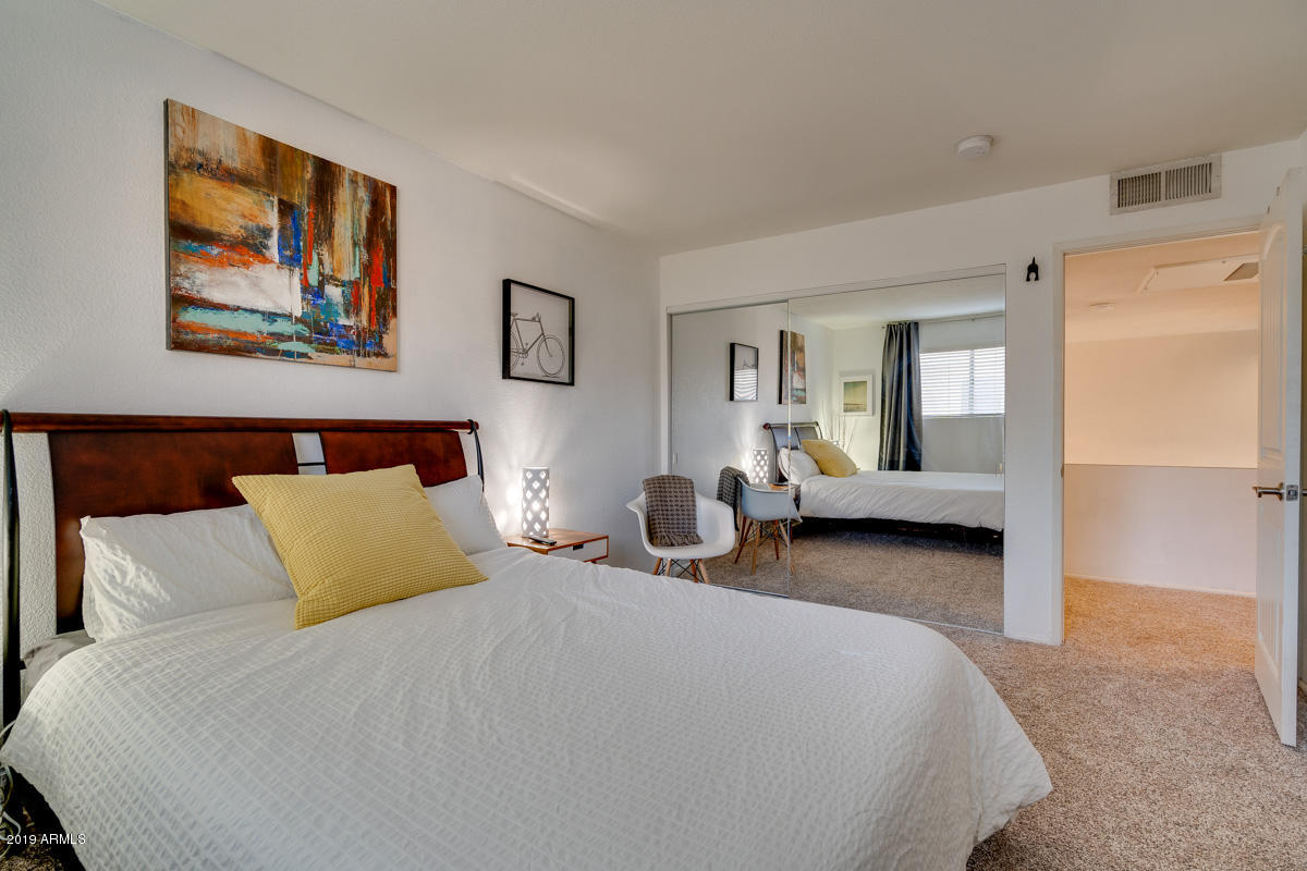 3807 North 30th Street, Unit 4 Phoenix, AZ 85016 - Photo 27 of 44 3807n30th-46