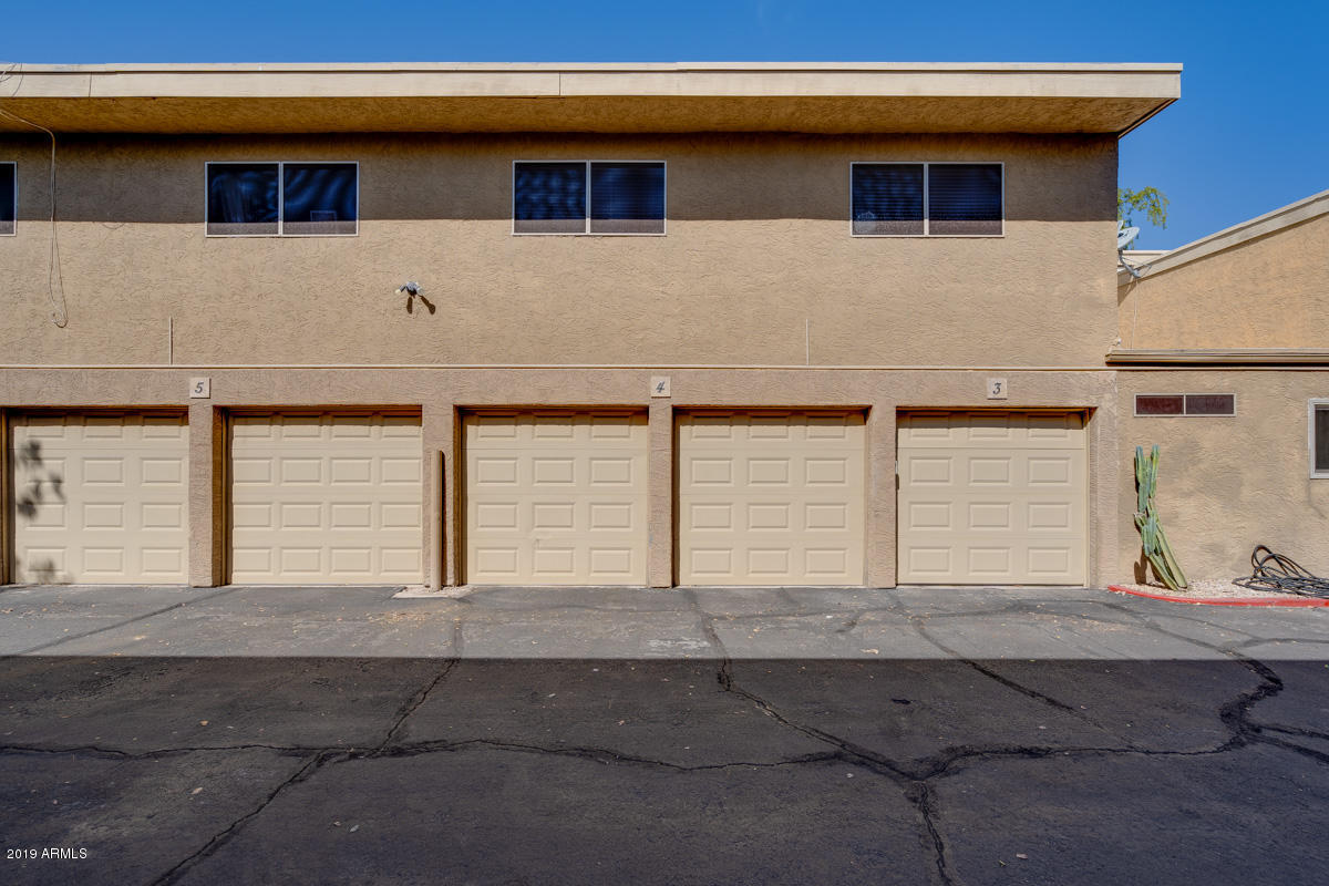 3807 North 30th Street, Unit 4 Phoenix, AZ 85016 - Photo 41 of 44 3807n30th-62