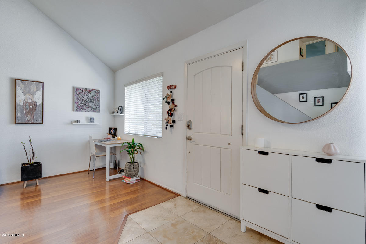 3807 North 30th Street, Unit 4 Phoenix, AZ 85016 - Photo 5 of 44 3807n30th-18