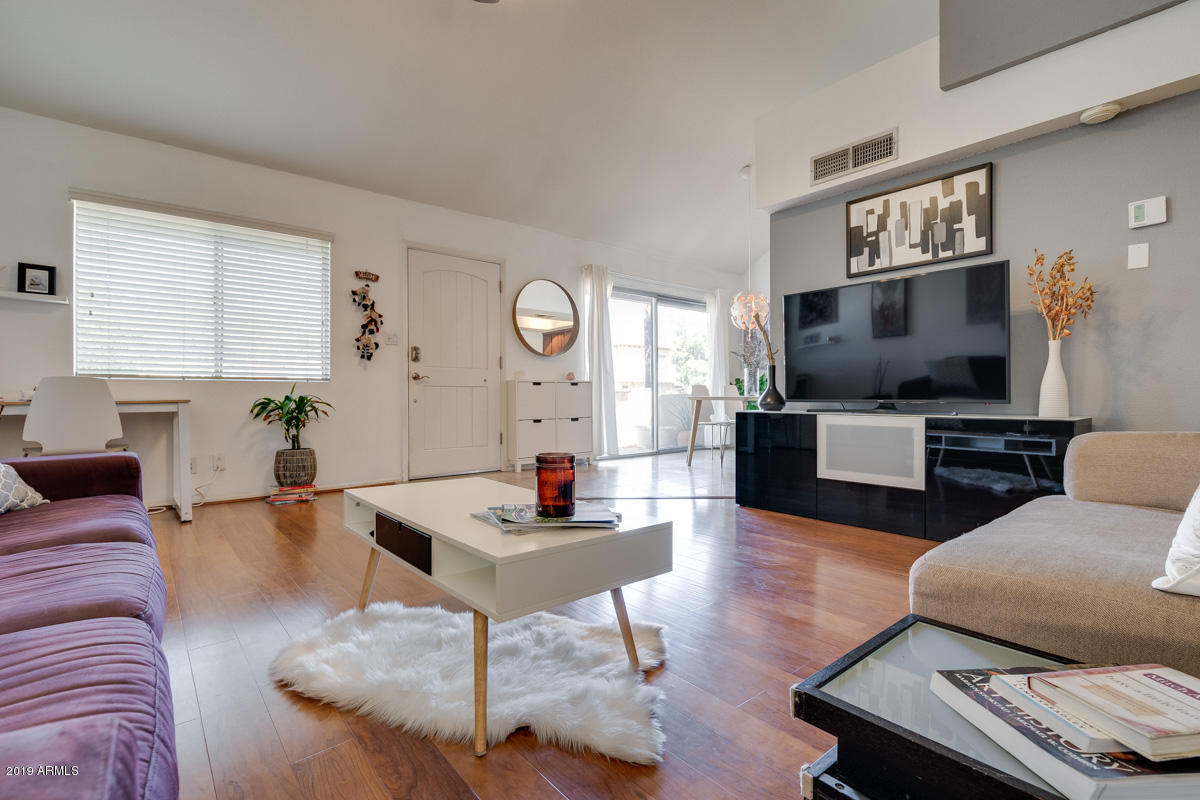 3807 North 30th Street, Unit 4 Phoenix, AZ 85016 - Photo 10 of 44 3807n30th-24