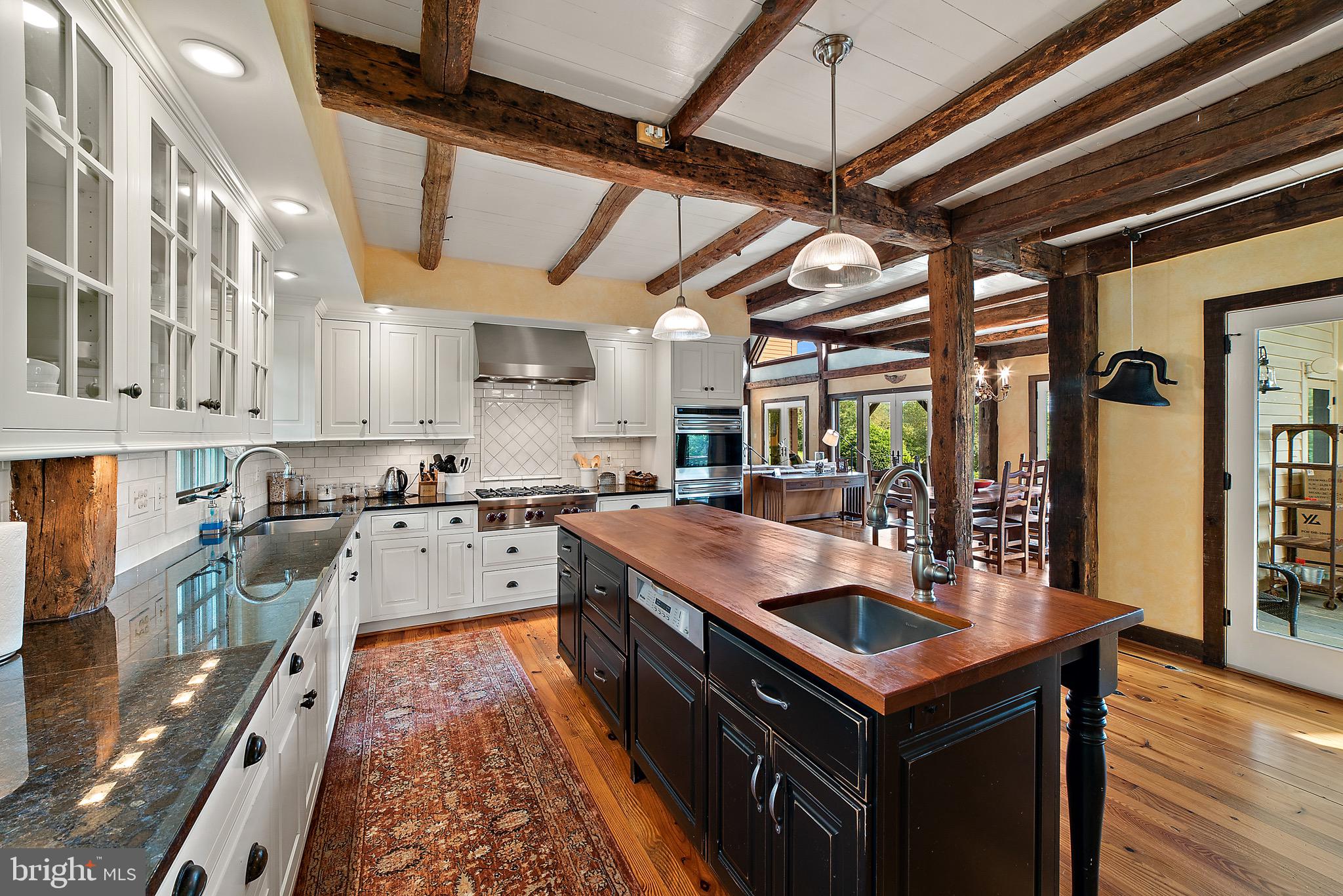 8517 Maidstone Road Delaplane, VA 20144 - Photo 6 of 49