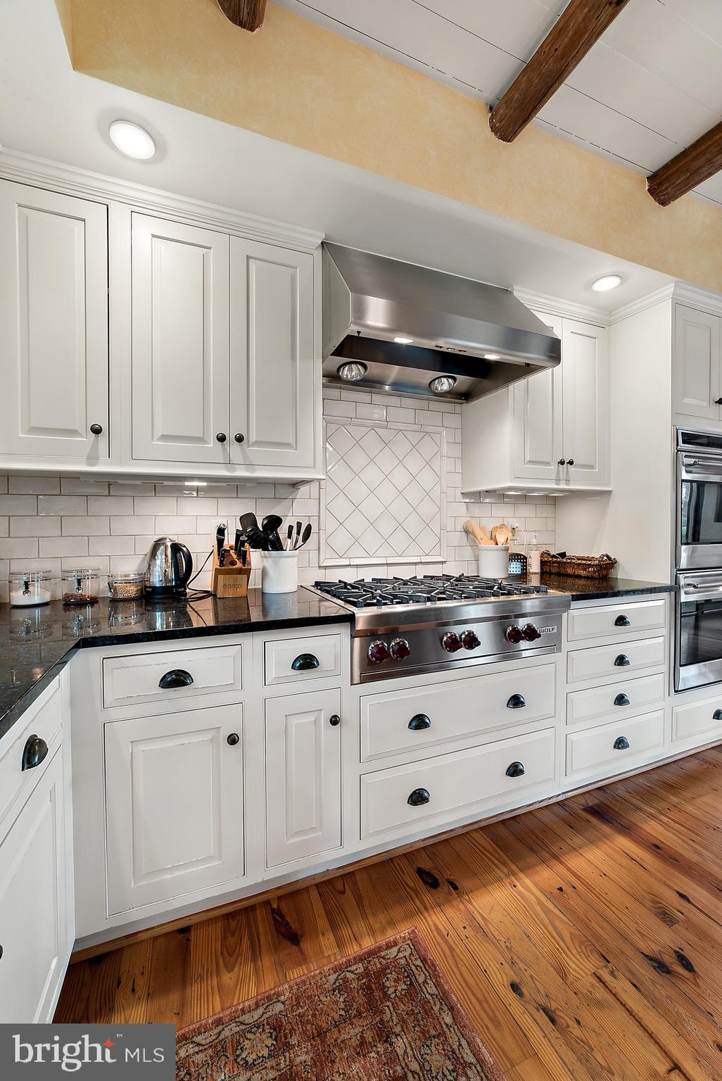 8517 Maidstone Road Delaplane, VA 20144 - Photo 7 of 49