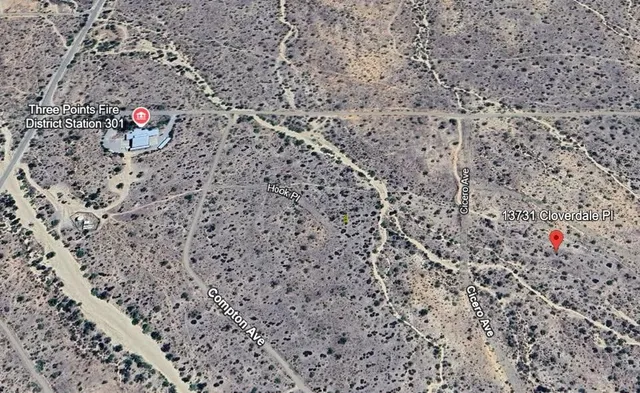 a picture of city view