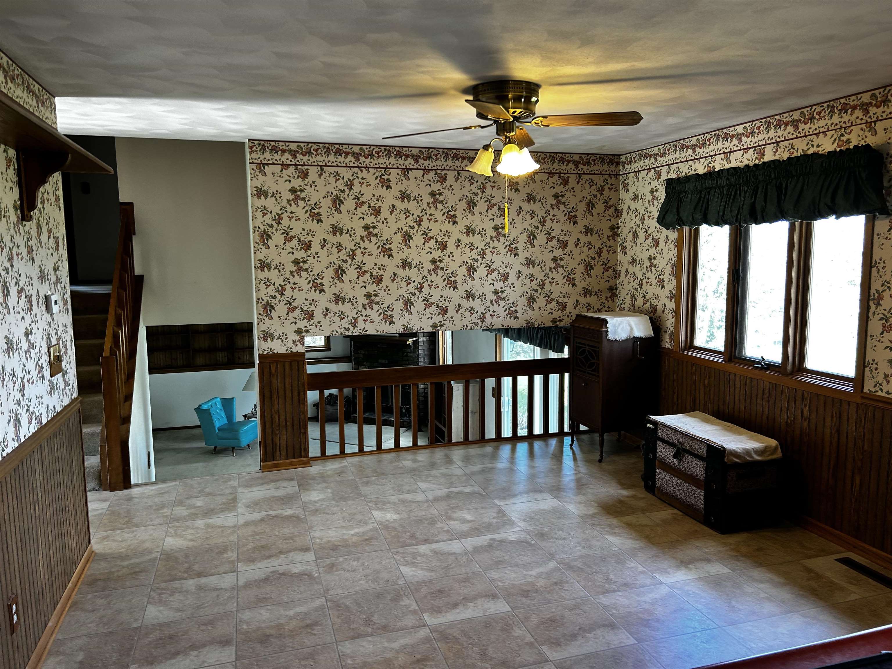 10072 Highway 72 Forreston, IL 61030 - Photo 10 of 36