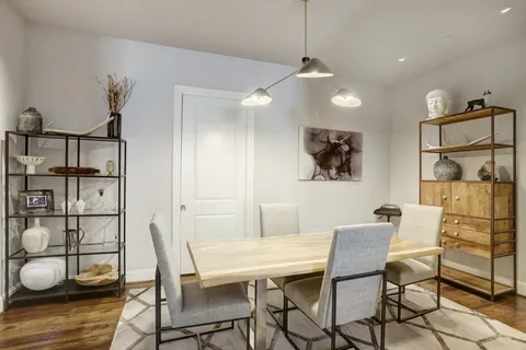 $1,279,000 | 2221 Welch Street, Unit 201, Houston, TX 77019