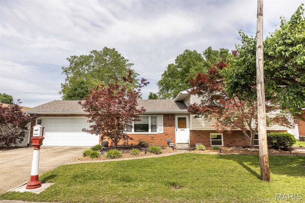1154 St Thomas Road Granite City, IL 62040 - Photo 3 of 32 Gallery Image 3