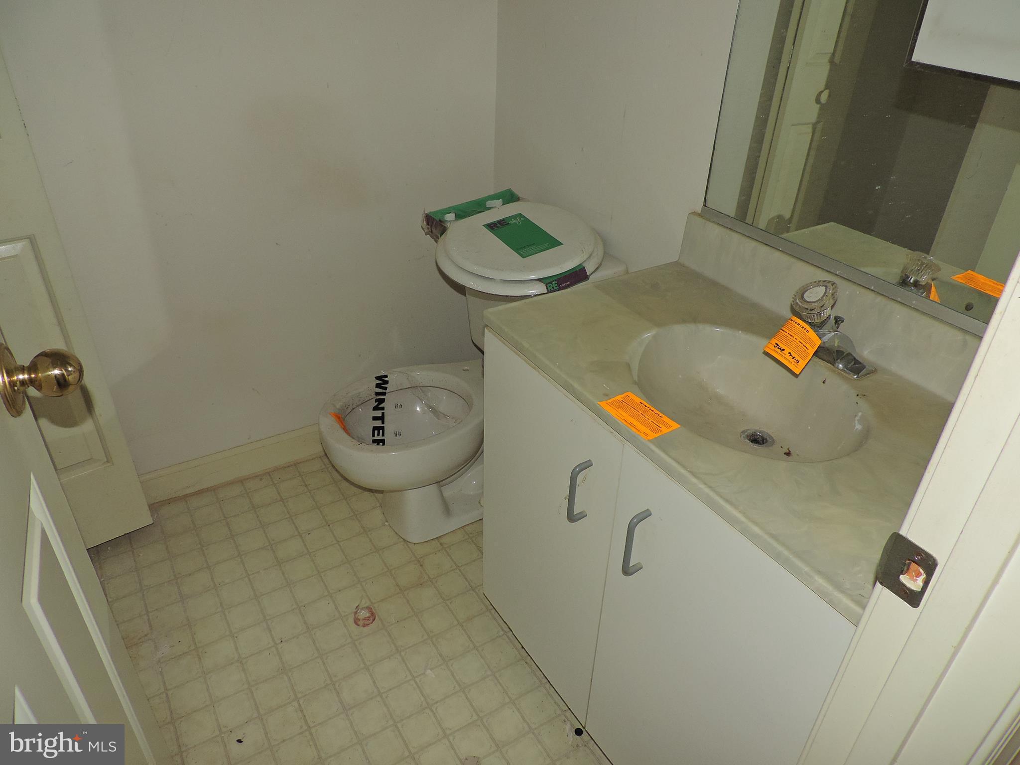 6708 Ridge Road, Unit 104 Baltimore, MD 21237 - Photo 11 of 11 a bathroom with a sink