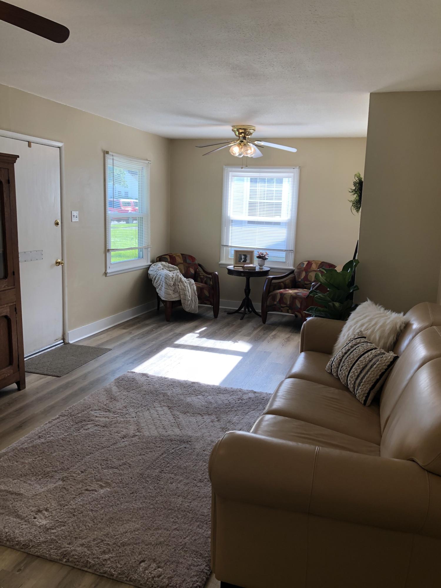 2208 North Hadley Road Springfield, OH 45505 - Photo 2 of 12 Gallery Image 2