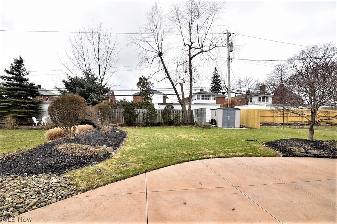 4516 Greenwold Road South Euclid, OH 44121 - Photo 31 of 35