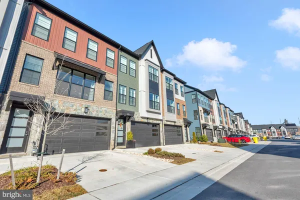 $690,000 | 288 Alluvium Drive, Laurel, MD 20724