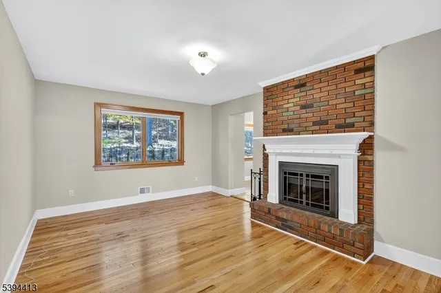 $999,999 | 800 Star View Way, Bridgewater, NJ 08807